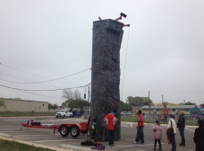 rock-wall-rentals-dallas