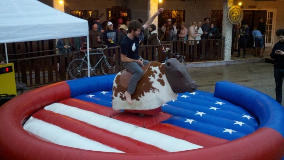 mechanical-bull-rentals