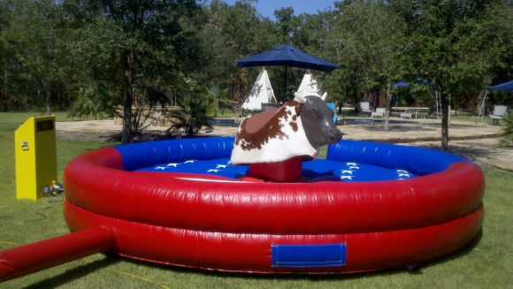 mechanical-bull-rentals-austin