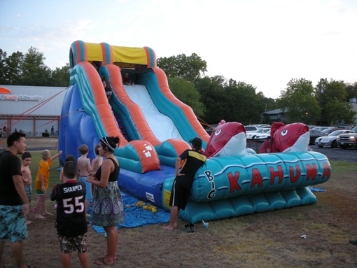 Big-Kahuna-water-slide-rentals-in-Houston